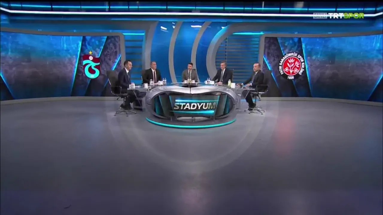Ünlü İsimlerden Oluşan Yıldız Kadrosu, TRT Spor'da Futbol Keyfi Yaptı!